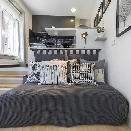 Lovelystay Saudade Studio Lisbon's Narrowest Building Lisbon
