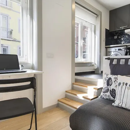 Lovelystay Saudade Studio Lisbon's Narrowest Building *